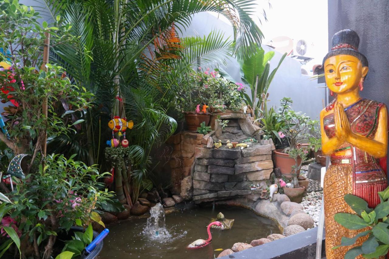 Krong House Chiang Mai Bagian luar foto