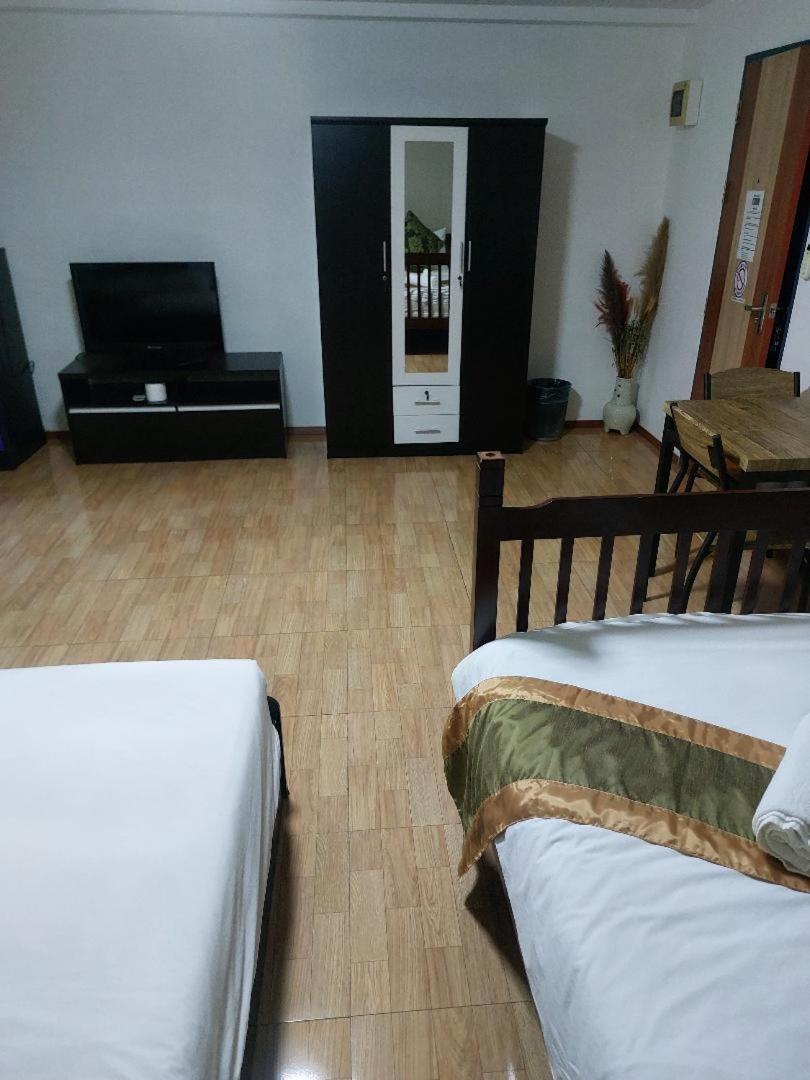 Krong House Chiang Mai Bagian luar foto