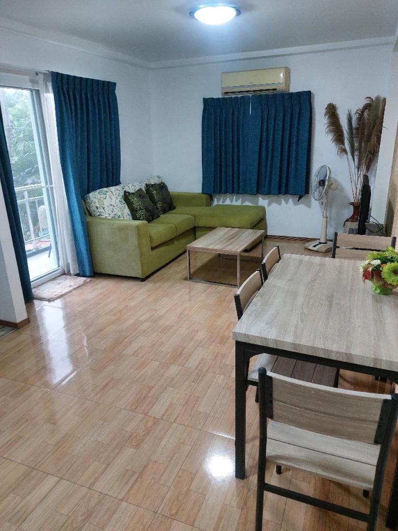 Krong House Chiang Mai Bagian luar foto